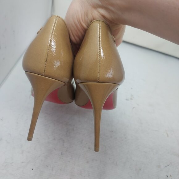 CHRISTIAN LOUBOUTIN Sporty Kate Patent Tan Pump Shoe - Picture 9 of 10